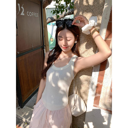 <曾小咸推荐>4.12现货秒杀 ！微信超特价！韩系6色吊带背心 日常89.99 立减40 秒杀49.99！！ 商品图4