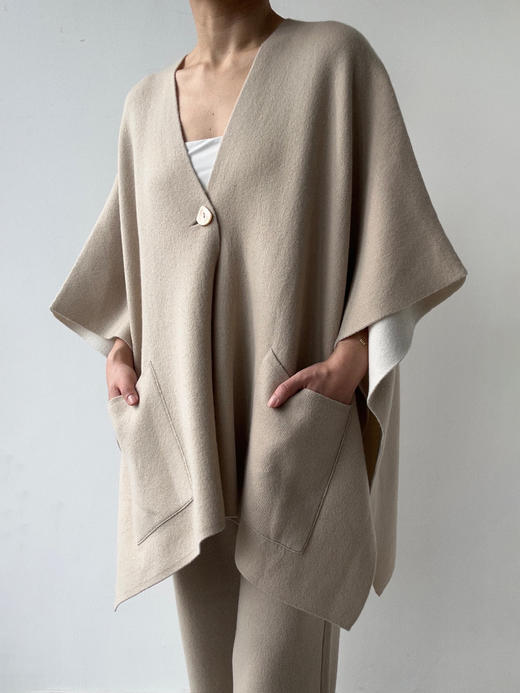 ZAANLI｜ZN60003 杏驼/既白 双面穿细腻感羊绒羊毛针织披肩外套 商品图14