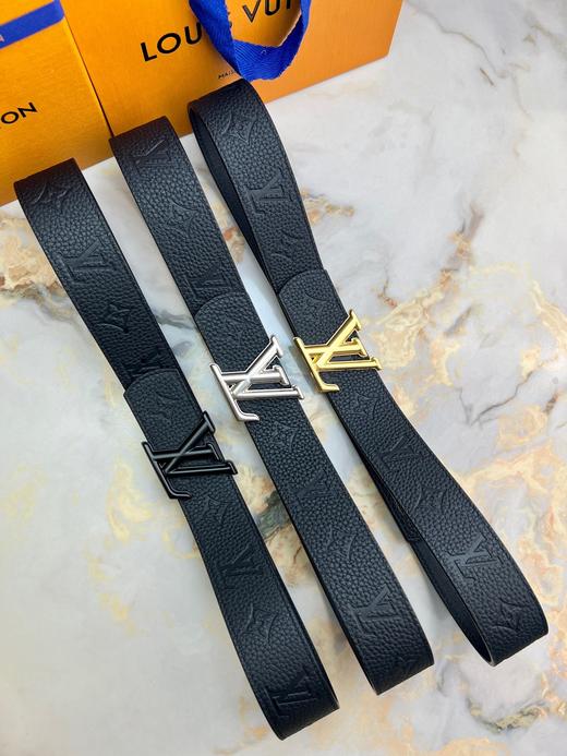 驴家 粗字母扣头 ，荔枝纹牛皮压花，印花层次分明，时尚大气 商品图1