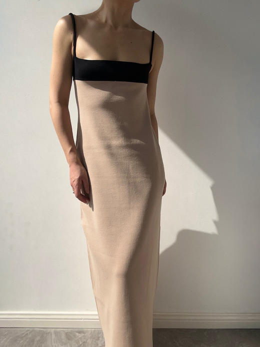 ZAANLI｜ZN50003 沙色/ 雾黑 修身羊毛混纺拼色针织连衣裙 商品图6