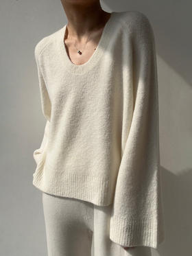 ZAANLI｜ZN10017 绵白色 云感羊绒羊毛水滴领针织上衣