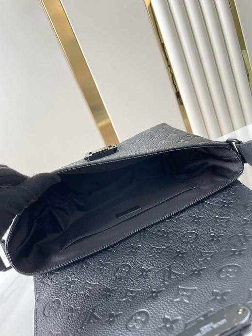 春季特惠💰860 原单LV M23741 尺寸：28×16×10cm S-CAPE 全皮邮差包 商品图7