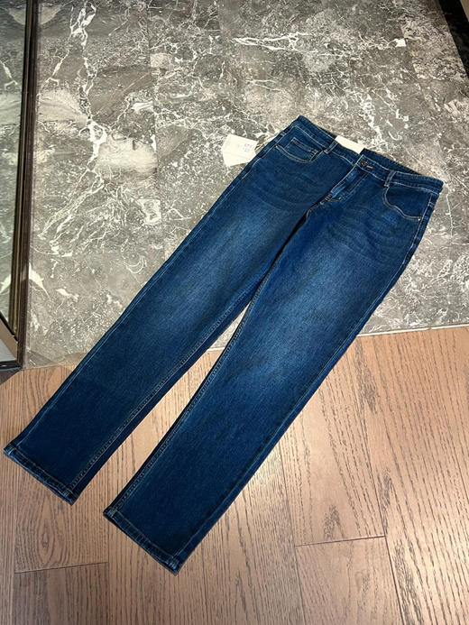 C*k经典款男士牛仔裤 商品图6