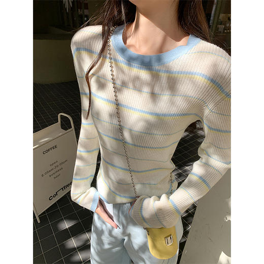 <曾小咸推荐>3.23现货秒杀 ！微信超特价！蓝白条纹针织衫 日常129.99 立减50 秒杀79.99！！ 商品图1