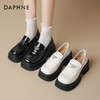 DAPHNE达芙妮三角标乐福鞋 | 独特的三角品牌logo装饰为鞋子整体提升了优雅与时尚感 商品缩略图5