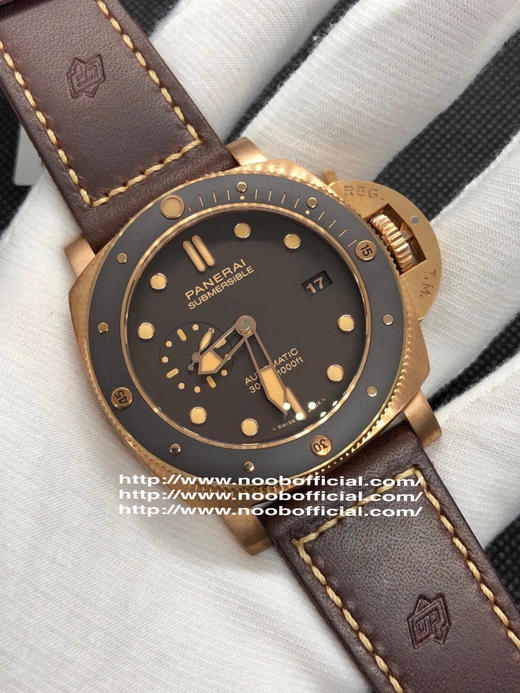 VS沛na海青铜PAM968，44mm，皮表带，透底，自动机械机芯，男士腕表。复刻手表一比一手表N厂C厂ZF厂VS厂AR厂BBR厂PPF厂AZ厂JF厂MKS厂TW厂EW厂AF厂V6厂OR厂OM厂 商品图4