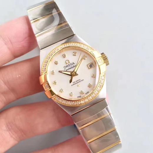 V6新品：欧米茄星座系列PLUMA轻羽腕表，搭载一比一8520机芯，天然蓝色炫彩贝母表盘，表扣轴承采用与正品一样的材质，一比一的做工，市场公认好的版本！ 商品图12