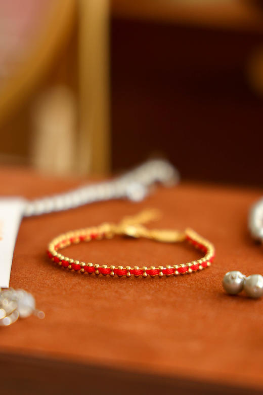 👍限时秒杀¥59❗️早点抢❗️ ❗美国高奢品牌🔥【NATURALLY JOJO鸿运编织红绳手链1条】🌈戴上它一年万事顺遂❗️ 商品图0