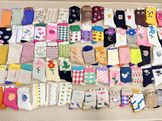 🎉【品牌直发】开学福利秒杀❗️8双💰19.9！🔥柠檬舒品lemonsox儿童袜子盲盒❗️男孩女孩都有！🍒 ✅上百款式、👋🏻图案颜色随机发！ ✅精梳棉柔软面料，含棉量≥72%  商品图1
