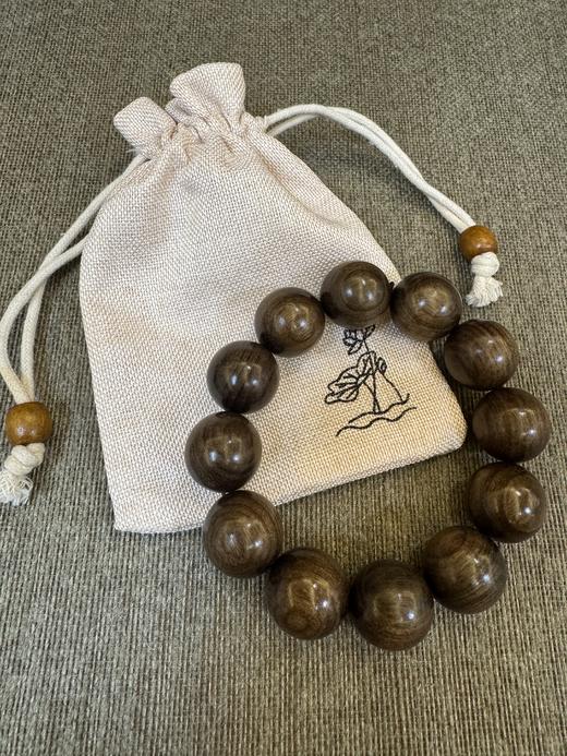 金丝楠木手串 商品图1