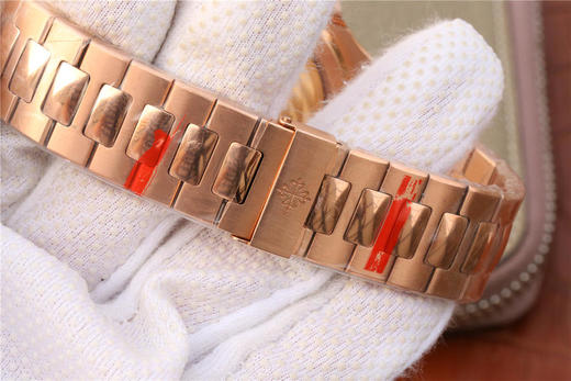 PF百达翡丽鹦鹉螺系列5711。震撼出品 钢表PP百达翡丽5711全网佳解毒方案，搭配百达翡丽Cal.324自动上链机芯，精钢表带，透底 商品图2