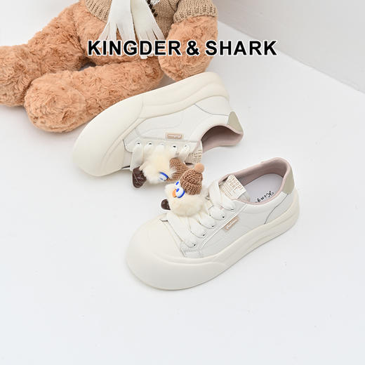 经典鲨2025年春季新品时尚潮流系带丑萌挂件休闲鞋面包鞋女KW194-517011 商品图0