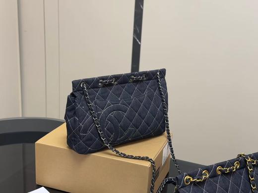D020948双C金扣中古牛仔外缝线斜挎包 商品图11