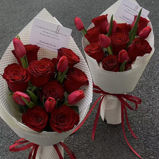 《热烈且自由》高原红玫瑰郁金香花束 商品图0