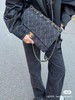 D020948双C金扣中古牛仔外缝线斜挎包 商品缩略图6