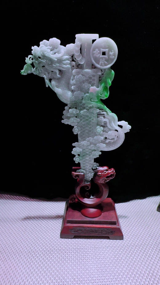 620838翡翠摆件【龙泉宝剑】 商品图4