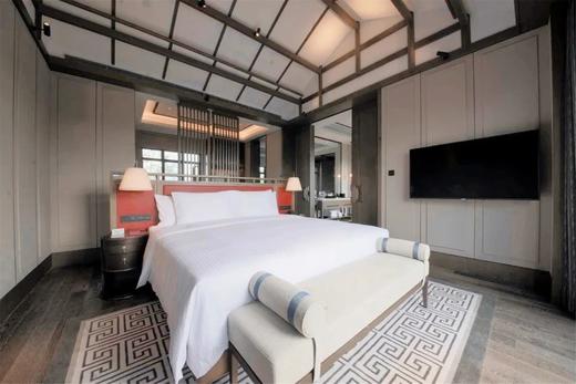 开春大促❗️顶奢度假【都江堰·青城宋品私汤别墅】周末不加价
🕍奢享240㎡复式别墅+私汤庭院 商品图4