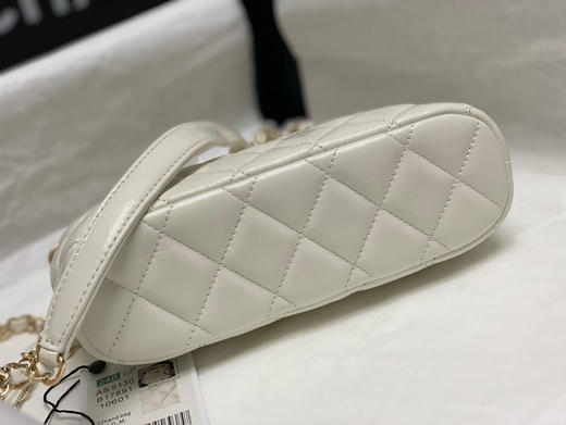 春季特惠💰1100 原单香奈儿 Chane1 24B 本季小黑马贝壳包AP5130 商品图4