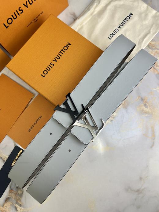 驴家 精选腰带，进口柔软小牛皮 ，佩戴非常舒适贴身，monogram老花压纹 手工绘边 商品图1