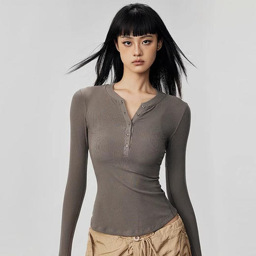 跃牌【周游世界系列】春夏新款螺纹修身莫代尔显瘦纽扣紧身瑜伽上衣TP0868 商品图0