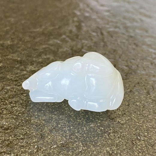 和田玉（羊脂白玉）挂件--卧马13.105g 商品图2
