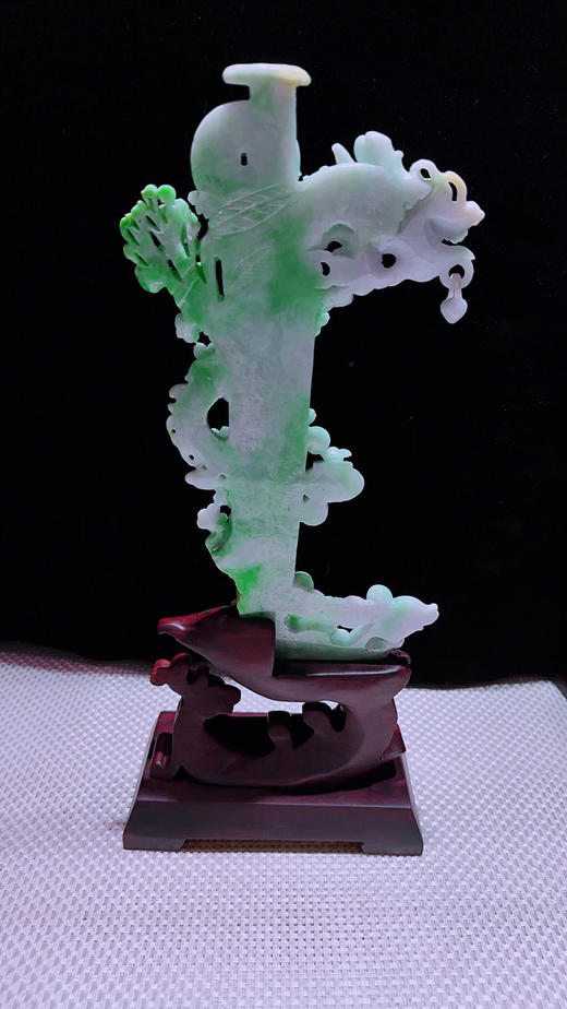 620842翡翠摆件【龙泉宝剑】 商品图5