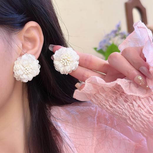 鹿向南ALXNAN 森系蕾丝布艺花朵山茶花耳环 商品图1