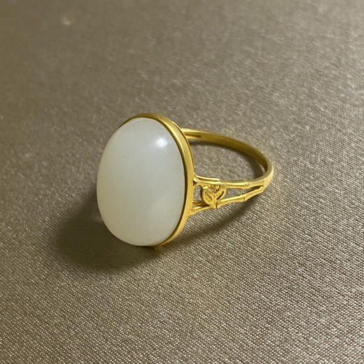 18K古法黄金和田玉俄料（白玉）蛋面戒指/蛋面12*16mm（戒圈请留言备注） 商品图0