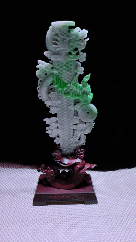 620843翡翠摆件【龙泉宝剑】 商品图4