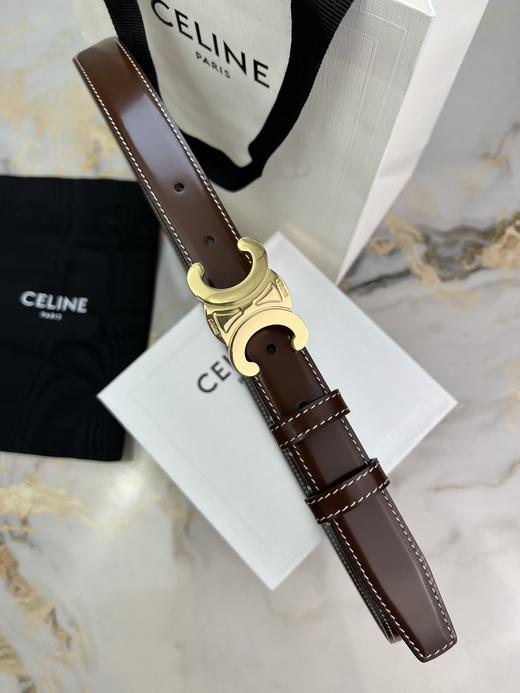 赛家 经典腰带，又名“凯旋门”👍，简单时尚低调，复古的扣头配搭牛皮🐂，有特色，🎁配专柜全套包装，宽:2.5cm, 酒红色亮面皮 商品图0