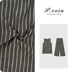 03-5潘依绣丁丁宠粉亚麻人丝复古松弛感马甲休闲裤套装 W-62705