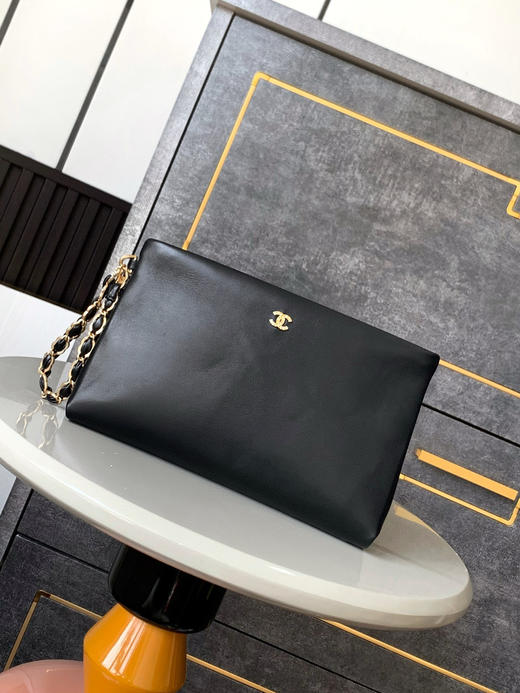 春季特惠💰950 原单香奈儿 24K手拿钻石手链包，谁看了不心动啊 商品图0