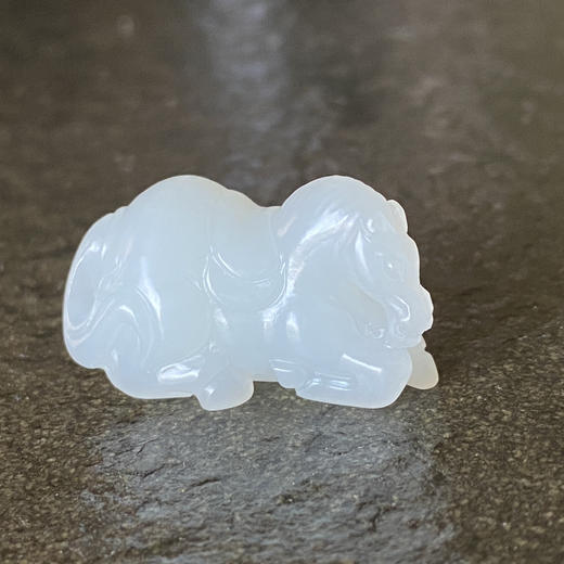 和田玉（羊脂白玉）挂件--卧马13.105g 商品图0