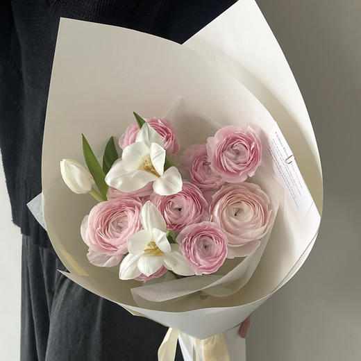 《苏醒》粉色河内洋牡丹郁金香花束 商品图4