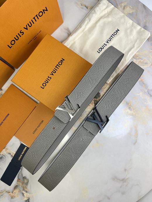 驴家 精选腰带，进口柔软小牛皮 ，佩戴非常舒适贴身，monogram老花压纹 手工绘边 商品图0