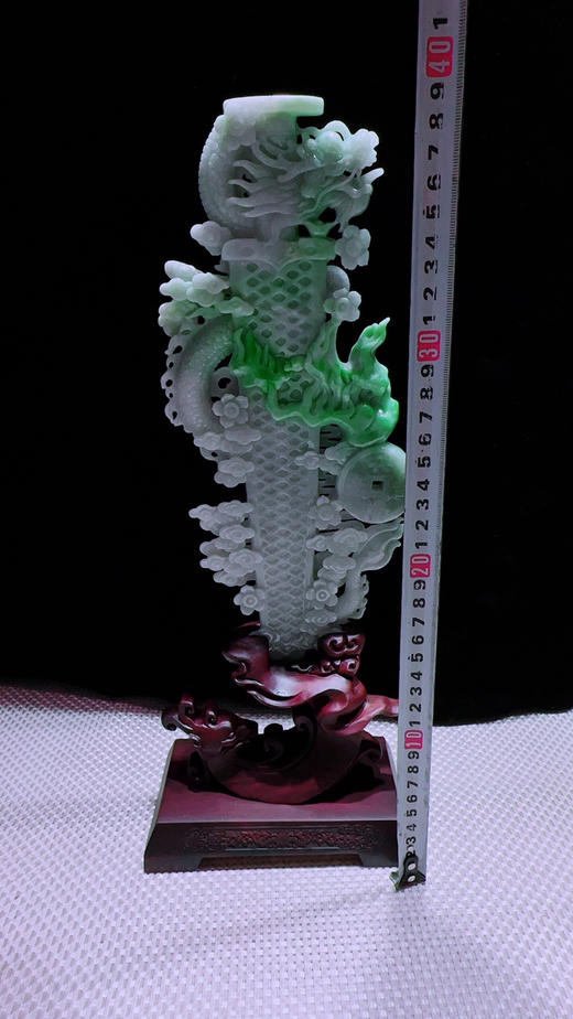 620843翡翠摆件【龙泉宝剑】 商品图1