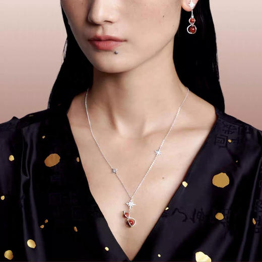 福星高照葫芦斜挂项链 商品图1