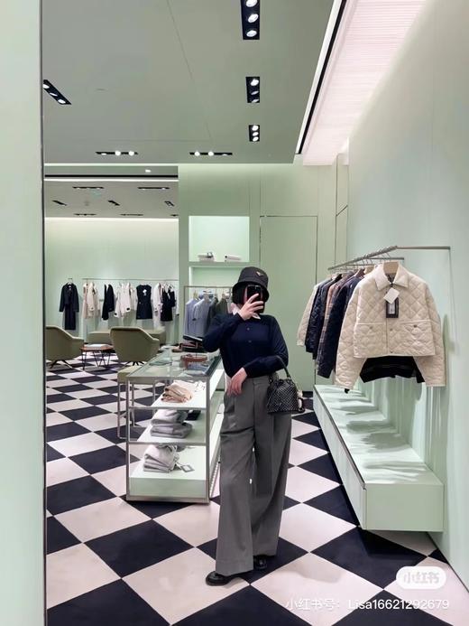 D020946手拎和斜挎都好好看！抽绳束口尼龙水桶包 商品图5