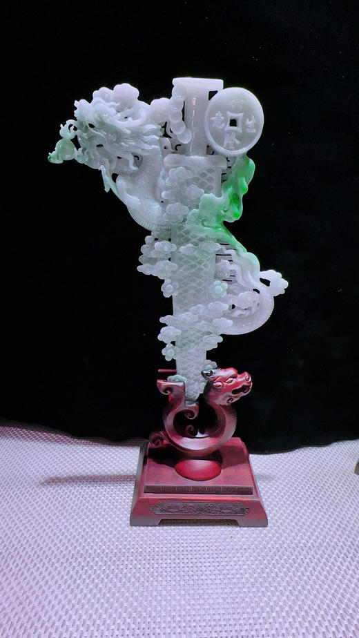 620838翡翠摆件【龙泉宝剑】 商品图2