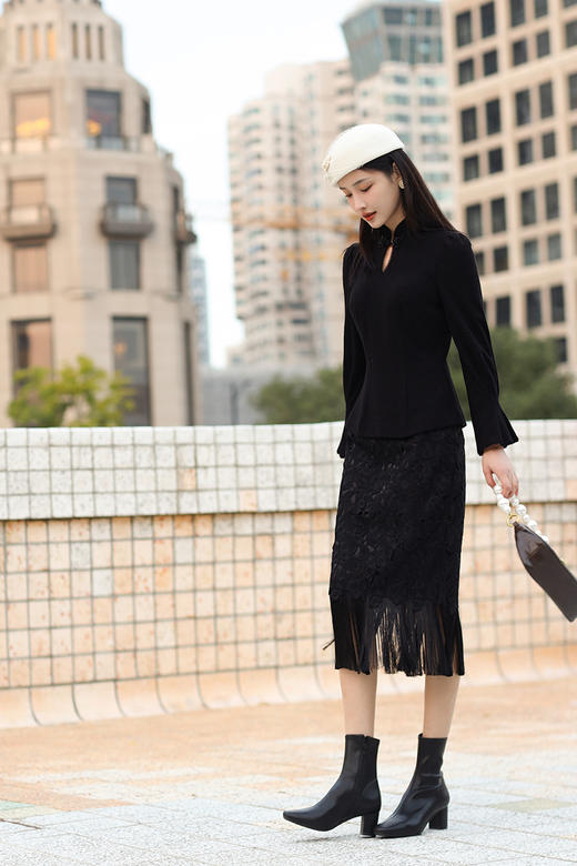 逸红颜 #明月优选 胡笙 重工蕾丝流苏半裙 时髦优雅Lady 商品图2