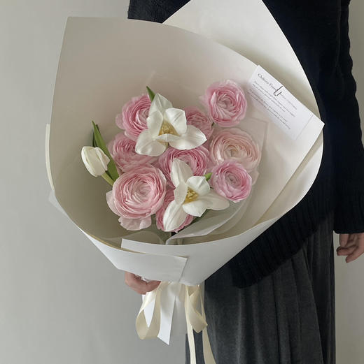 《苏醒》粉色河内洋牡丹郁金香花束 商品图2