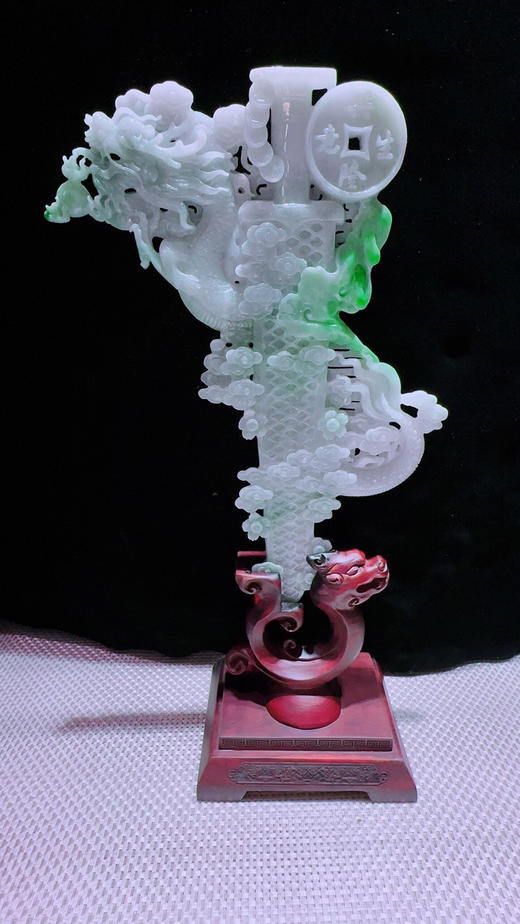 620838翡翠摆件【龙泉宝剑】 商品图3