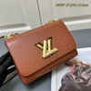 春季特惠💰680 LV女包 這款Slim版本的經典Twist MM手袋50507是貼合身型的款式 商品缩略图1