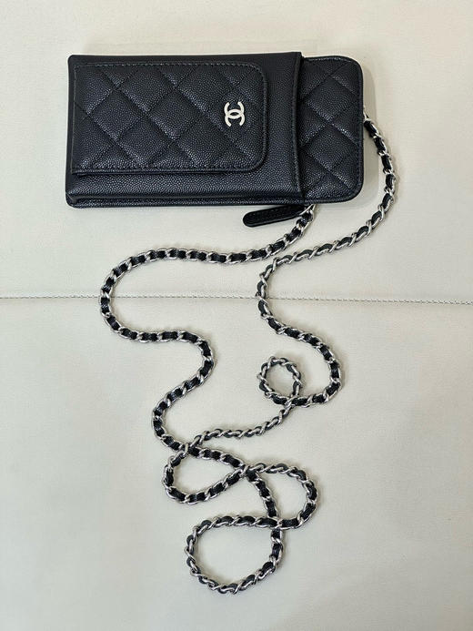 春季特惠💰560 原单香奈儿 小香新款手机包0990 现如今的手机包不仅要挑好的质量，颜值也很重要！ 商品图5