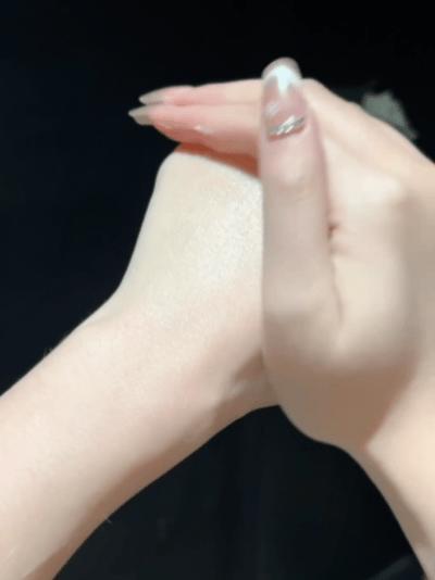 [小滋心选]【活动价￥49.9/2瓶】Nya karlek钻石光彩赋活奢护紧皱日（晚）霜 商品图1