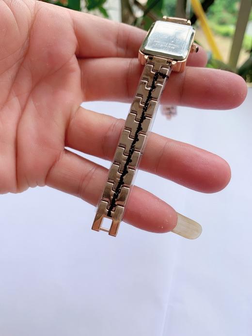 【情人节礼物】江疏影同款复古港风小巧精致英国小众皮带小方表ins风简约气质潮 商品图6