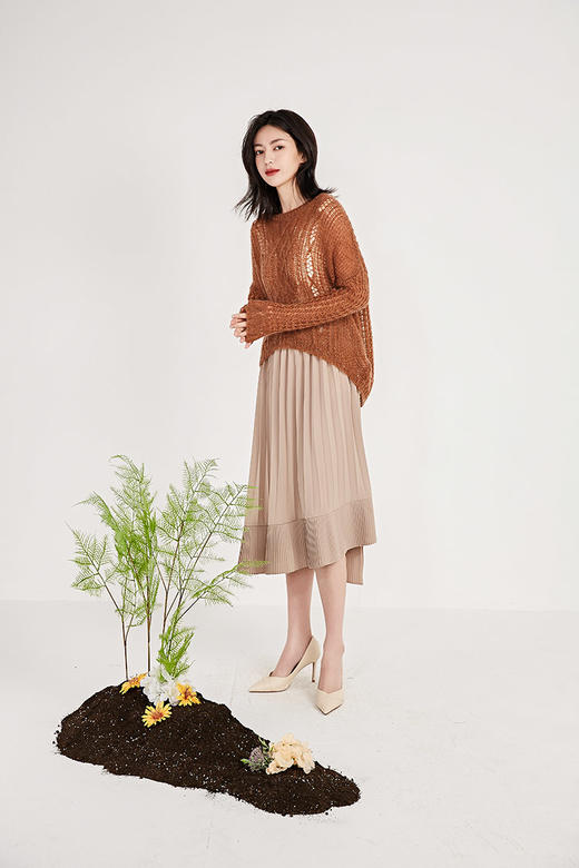 NUTS春季新品时尚休闲百褶气质半身裙女211063060B 商品图4