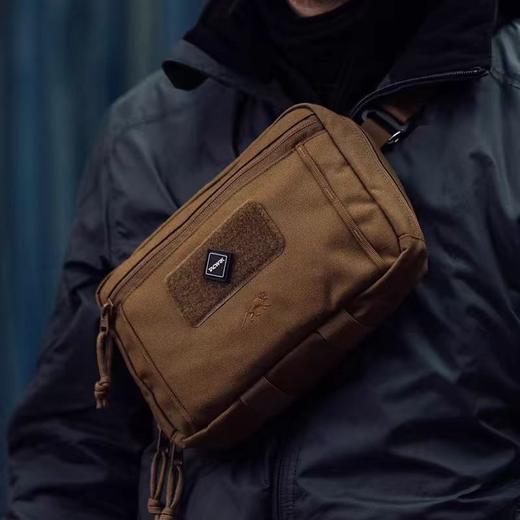 德国塔虎TT 战术包8.1户外运动跑步健身休闲收纳腰包挎包防泼水 商品图1