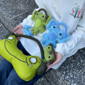 CryingCenter 蛙爱哭毛绒公仔伤心蛙开心蛙安抚玩偶挂件 哭喊中心