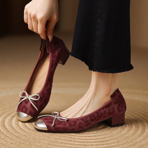 【预售5天】春季拼色真皮蝴蝶结软底女鞋法式复古国风粗跟单鞋女LD&7258 商品图3